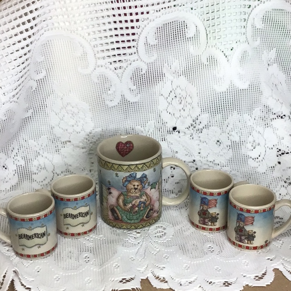 Boyd’s Bears,coffee cups(set of 4)cappuccino, 1 12oz  cup